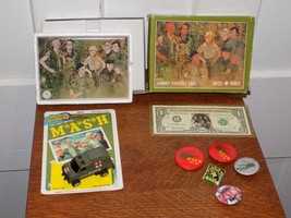 Vintage MASH Collectibles Assortment - $561.21 MXN