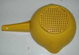 Vintage Yellow Tupperware Strainer 1200-7 Pasta Colander - $14.99