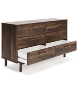 Calverson - Accent Drawer Chest - $4,211.97 MXN
