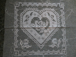 Vintage Creative Circle LACY HEART LACE NET DARNING Completed - 13&quot; x 13&quot; - £6.35 GBP