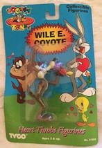 Wile E. Coyote Action Figure Heartthrob  - £19.94 GBP