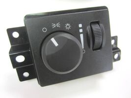 OEM Dodge Dakota Ram Models Headlamp Headlight Switch Without Fog Lamps - $16.82