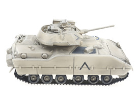 M2 Bradley Infantry Fighting Vehicle Tank United States Army Desert Camouflage 1 - £30.82 GBP