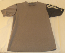 NIKE DRI-FIT ATHLETIC LIGHTWEIGHT SPORTSWEAR GREY SHORT SLEEVE T SHIRT 3... - $13.93