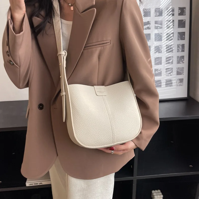 New fashionable one shoulder crossbody bag texture child mother water bucket bag casual thumb200