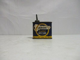 Vintage Lock Ease Handy Oiler 4 OZ Advertising Lock Fluid tin can 1948 - £11.86 GBP