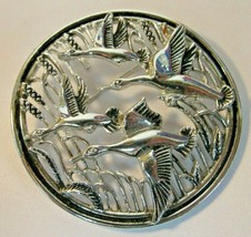 Sarah Coventry SilverTone Ducks Geese Cat tail Cattails Brooch Pin 2 1/2&quot; Signed - £9.43 GBP