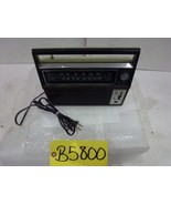 Realistic Portable Radio Model No.12-667 - $874.31 MXN