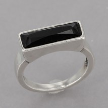 Retired Silpada Sterling Silver Faceted Black CZ Hammered Band Ring Size 7 - $39.99