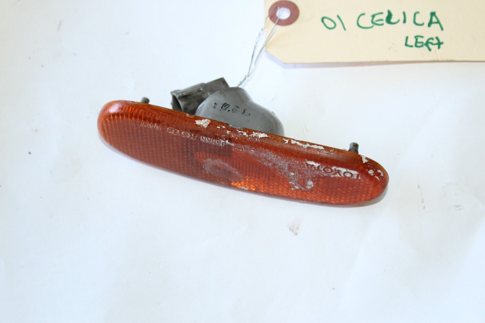 00-05 TOYOTA CELICA GT GT-S FRONT BUMPER driver left SIDE MARKER LIGHT J911 - $38.69