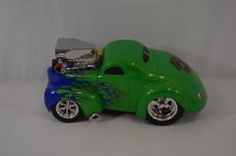 Funline Muscle Machines Willys Coupe Chrysler 1:18 Scale Green Diecast Car 2001 - $77.39
