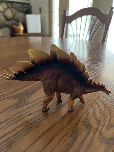 Safari Ltd. Stegosaurus Dinosaur Prehistoric Figure Toy Pretend Play 2007 Detail - £11.06 GBP