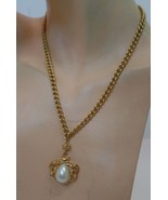 Vintage AVON Faux Pearl Bug/Scarab Goldtone Necklace &amp; Pendant 18&quot; - £15.56 GBP