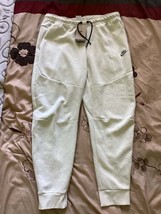 Nike Tech Fleece Joggers DD4706-100 White Heather Men’s XL NWT - €113,98 EUR