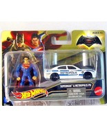 SUPERMAN AND METROPOLIS PD,(CAR+FIGURE) HOTWHEELS 1:64 DIECAST CAR MODEL... - $565.75 MXN