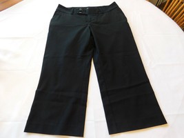Mossimo Women&#39;s ladies Capri Pants Size 4 Stretch Black Flat Front GUC - £16.14 GBP