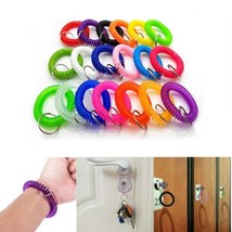 50Pcs/set Coil Keychain Stretchable Plastic Bracelet Wrist Coil Key Ring Colorfu - £28.02 GBP