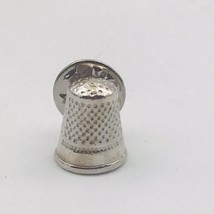 Small Silver Tone Thimble Pin Pinback Button -- 1/2&quot;  - £6.78 GBP