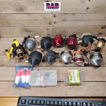 Lot of Various Fishing Reels Untested AS IS - £70.02 GBP