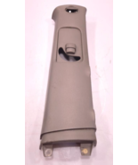 2004-2010 TOYOTA SIENNA RIGHT HAND SHOULDER BELT ANCHOR COVER P/N 73023-... - $554.88 MXN