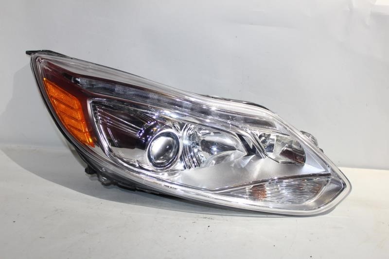 Right Passenger Headlight HID EV Fits 2012-2018 FORD FOCUS OEM #23931Electric... - $337.49