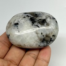120.8g,2.4&quot;x1.7&quot;x1.1&quot;, Rainbow Moonstone Palm-Stone Polished from India, B21249 - £11.38 GBP