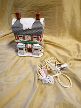 1992 Lefton&#39;s Colonial Village Antiques &amp; Curiosities #0723 Lighted Ceramic - £36.65 GBP