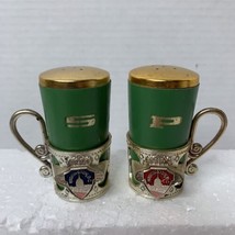 Vintage Souvenir 2 Piece Wood And Plastic Salt And Pepper Shakers Washington DC - £6.38 GBP