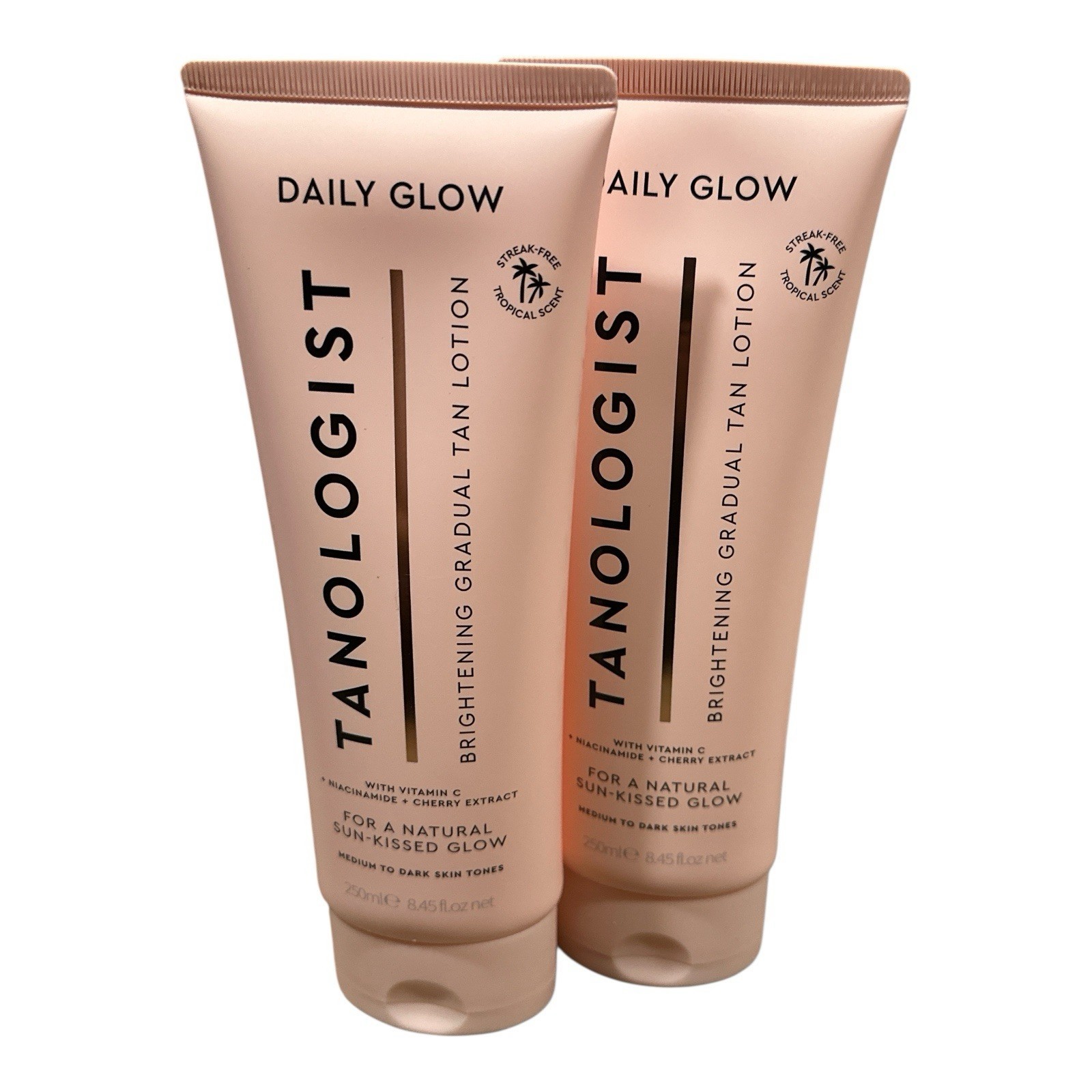 2 TANOLOGIST DAILY GLOW BRIGHTENING GRADUAL TAN LOTION Medium To Dark 8.... - $20.70