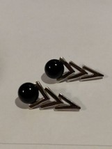 trifari earrings pierced black onyx silver tone point drop - £14.63 GBP