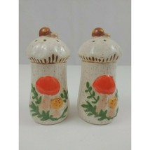 Vintage 1970&#39;s 3D Style Mushroom Salt &amp; Pepper Shakers - £10.04 GBP