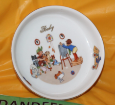 Vintage DF Czechoslovakia Round Decorative Ceramic Baby Bowl 6 3/4&quot; - £19.77 GBP