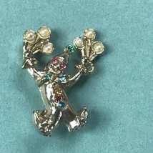 Vintage Small Goldtone Clown w Faux Pearl Balloons &amp; Blue &amp; Pink Rhinestone Acce - £7.56 GBP