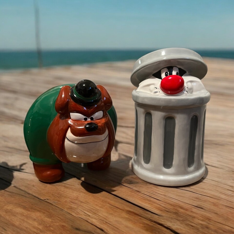 Looney Tunes Spike &amp; Sylvester Salt &amp; Pepper Shaker Figurines READ - $26.99