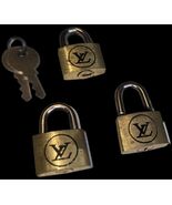 3 Replica Louis Vuitton Padlock W Keys - $268.67 MXN