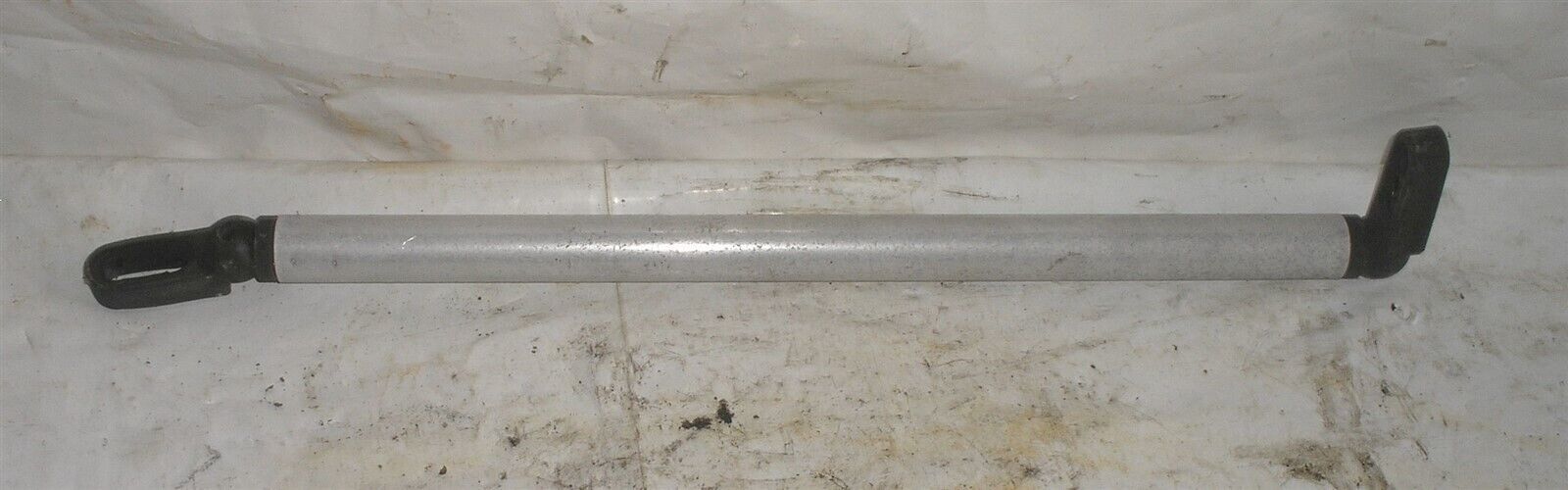 1986 Caribbean 19&#39; Boat w 140 HP OMC 3.0L Windshield Support Stand - $5.99