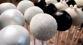 eBlack and White Cake Pops - £38.36 GBP