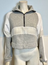 Urban Outfitters Gray and White 1/4 Zip Fleece Cropped Pullover Size XS - £18.62 GBP