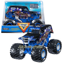 Year 2020 Monster Jam 1:24 Scale Die Cast Metal Official Truck : SON-UVA DIGGER - £32.14 GBP