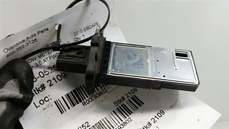 Mass Air Flow Meter Sensor 5.4L 8-330 Fits 04-16 FORD E350 VAN OEM - $24.94