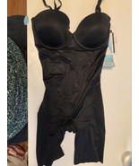 NWT Assets by Spanx Strapless Cupped Shaping Bodysuit Mid Thigh Black Si... - €17,18 EUR