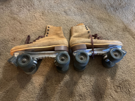 Vintage Riedell Red Wing Jogger Suede Leather Lace Up Roller Skates Sz 7 - €144,81 EUR