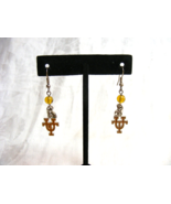 Vintage UT Pierced Earrings 15-l - $39.59