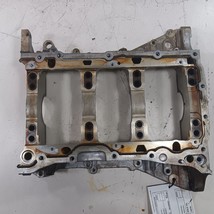 INFINITI QX50 Engine Block Crankshaft Main Cap  2017 2016 2015 2014 - $89.94