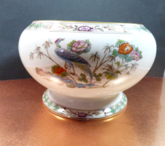 Vintage 1971 Wedgewood Bone China Kutani Crane Floral Serving Bowl England - $89.10