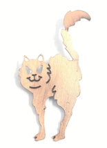 VTG Scared Cat Copper Tone Metal Black Enamel Cut Out Lapel Pin Animal Jewelry - £7.96 GBP