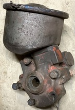Ford 900 tractor power steering pump &amp; reservoir ..for parts or rebuild - $45.00