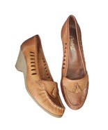 Vintage 80s Tan Cordovan Brown Leather Tassle Loafer Wedges Sz 10 Candie... - $38.52