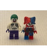 Official DC Comics Custom Joker &amp; Harley Quinn MiniFigures - $417.75 MXN