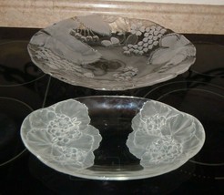 Mikasa Crystal Platter 16x13 Grapes Raised Relief Plater &amp; 13x8 Flowered Plater - £39.56 GBP